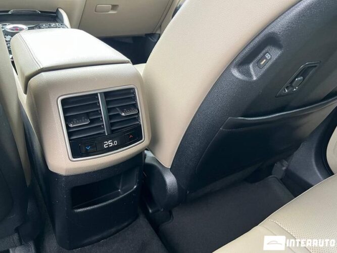 Kia Sportage 56 interauto-car