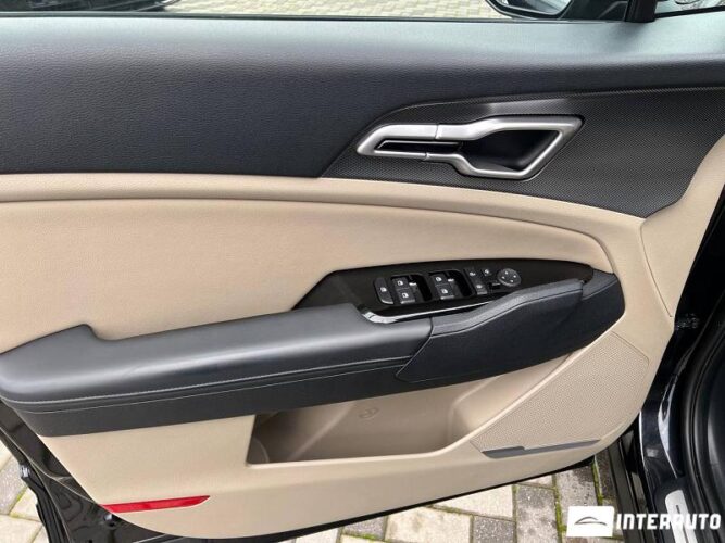 Kia Sportage 42 interauto-car