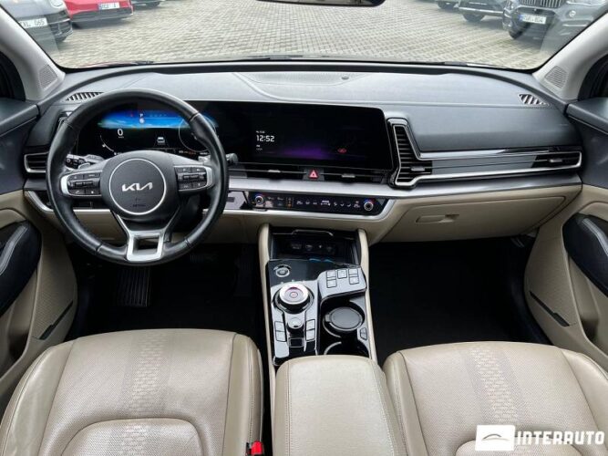 Kia Sportage 44 interauto-car