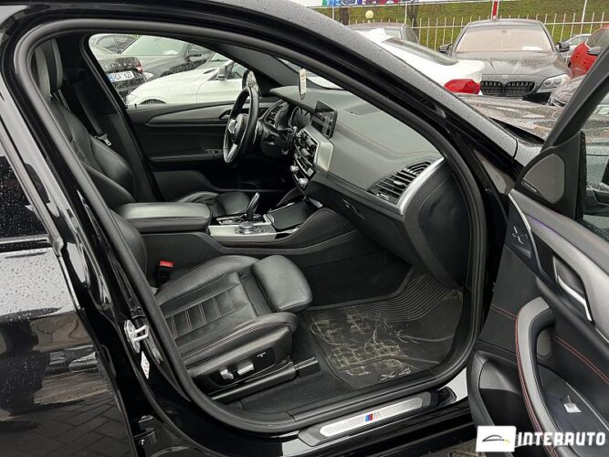 BMW X4 3.0i 38 interauto-car