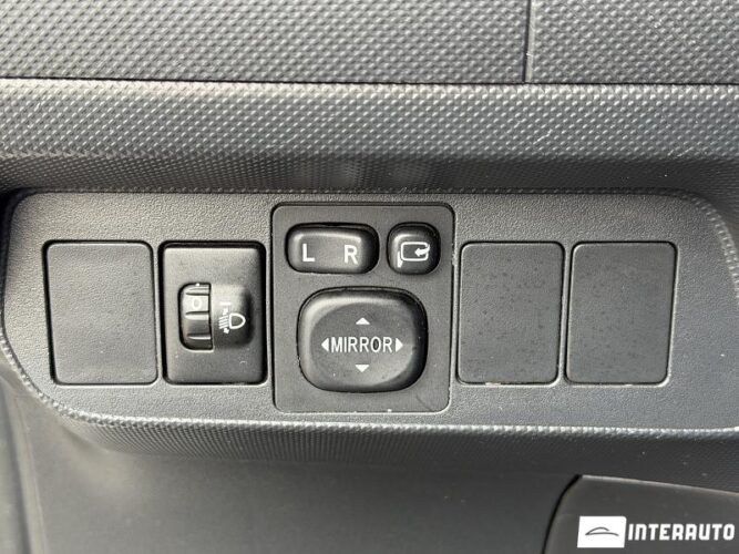 Toyota Auris 37 interauto-car