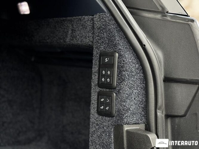 Land Rover Range Rover Vogue 42 interauto-car