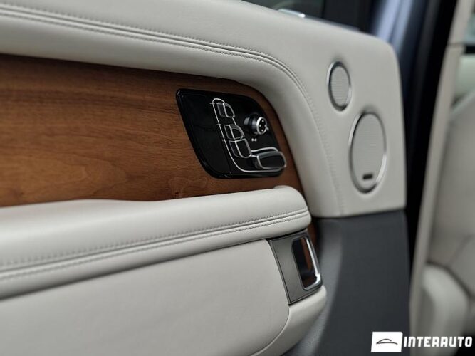 Land Rover Range Rover Vogue 58 interauto-car