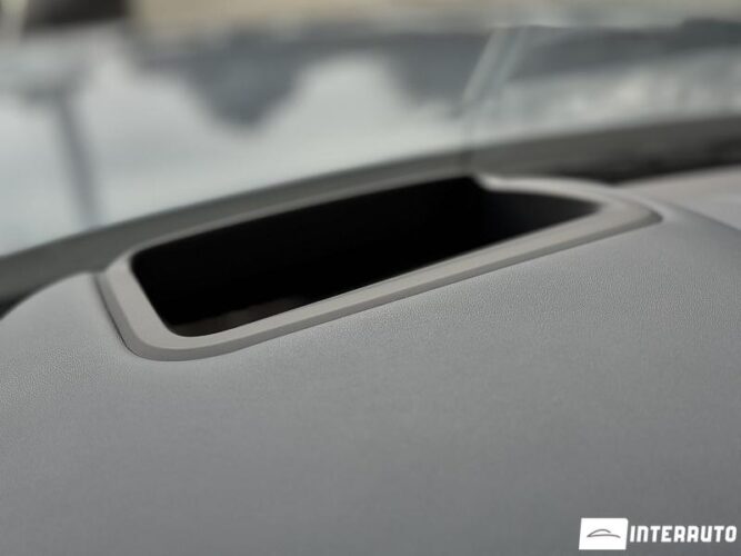 Land Rover Range Rover Vogue 49 interauto-car