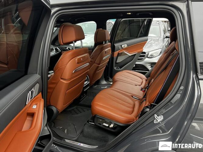 BMW X7 4.0d 62 interauto-car