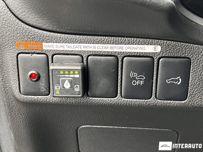 Mitsubishi Outlander 39 interauto-car