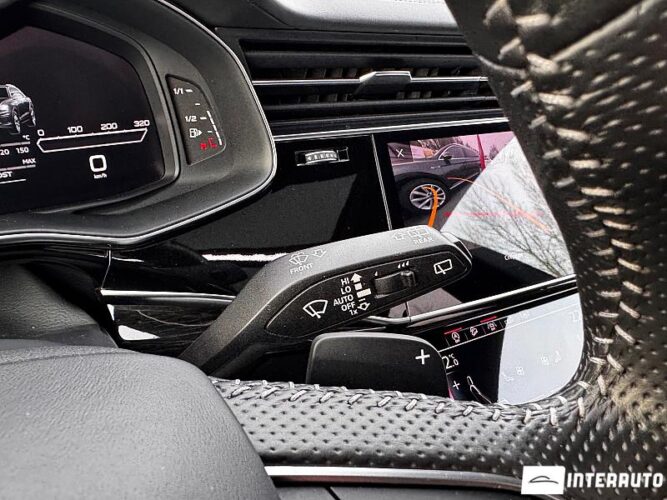 Audi Q8 46 interauto-car