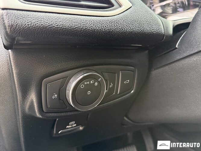 Lincoln MKZ 54 interauto-car