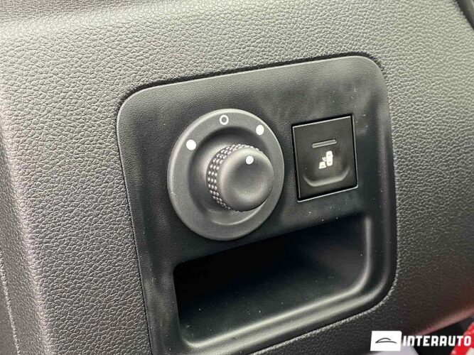 Dacia Duster 43 interauto-car