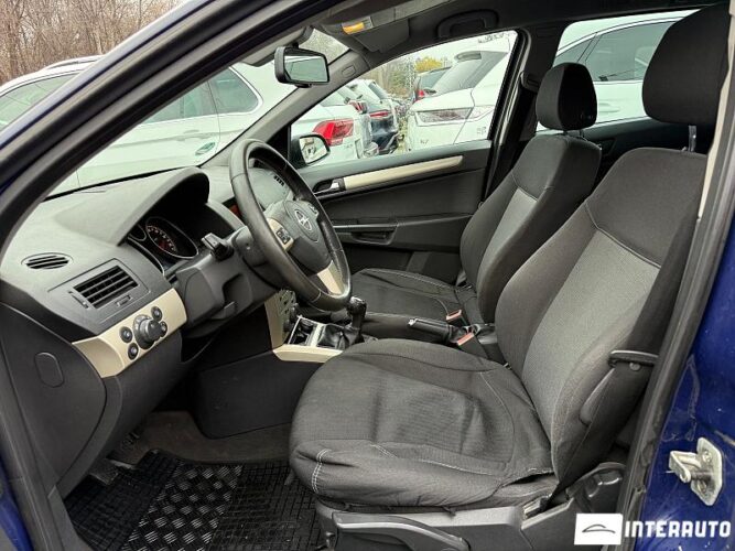 Opel Astra 32 interauto-car
