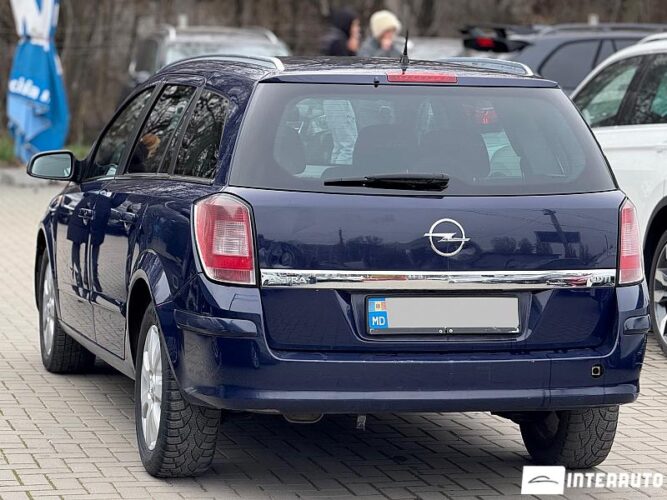 Opel Astra 31 interauto-car