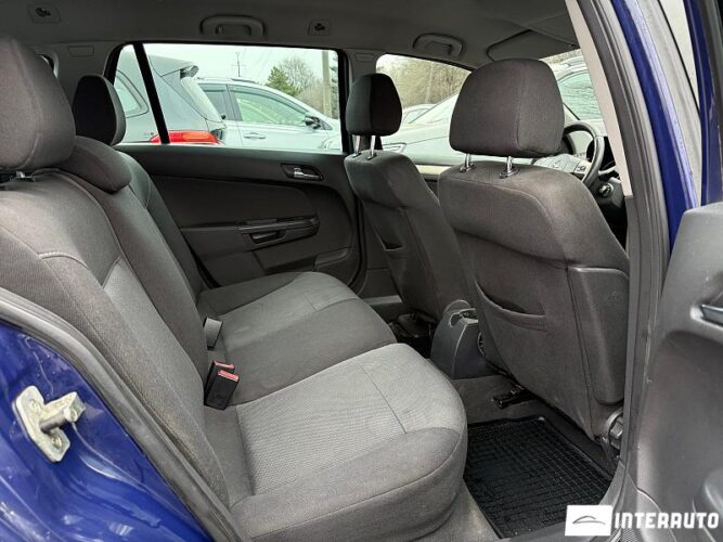 Opel Astra 42 interauto-car