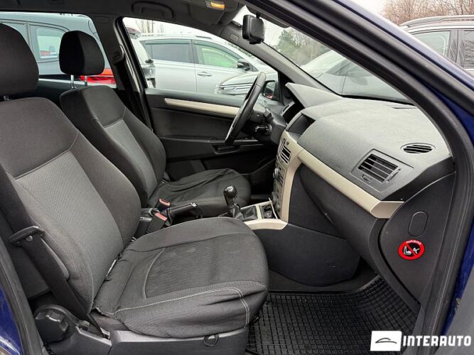 Opel Astra 41 interauto-car