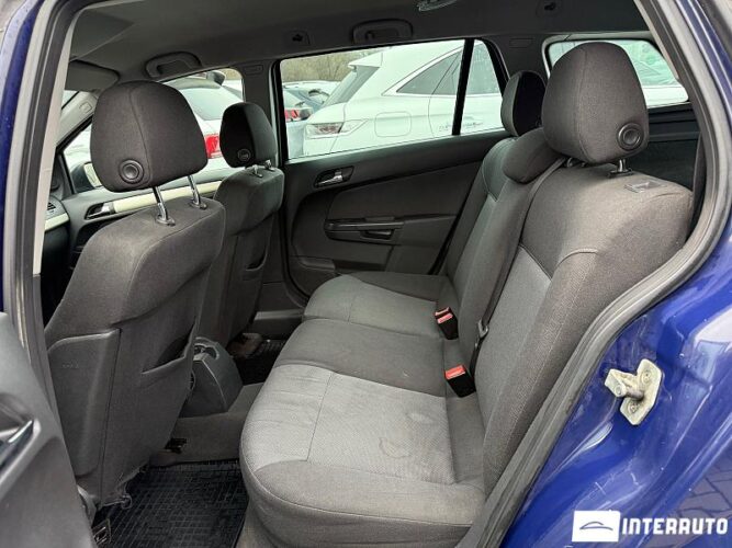 Opel Astra 43 interauto-car