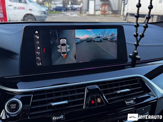 BMW 530e 45 interauto-car