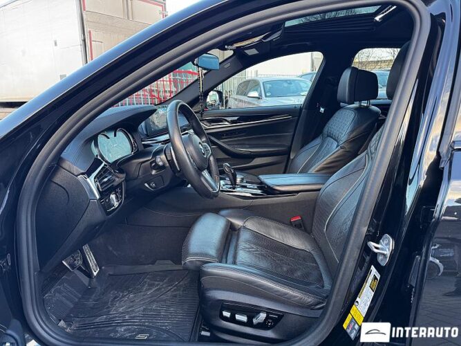 BMW 530e 40 interauto-car