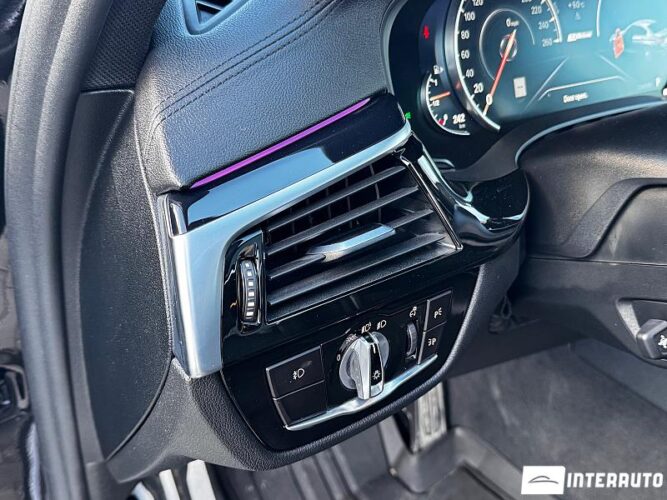 BMW 530e 59 interauto-car