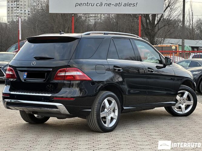 Mercedes ML 250 36 interauto-car