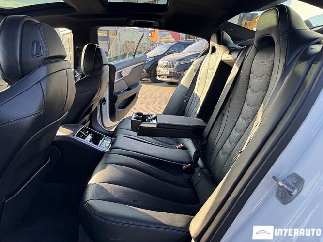 BMW 840i 62 interauto-car