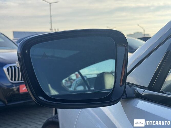 BMW 840i 60 interauto-car