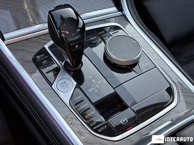 BMW 840i 50 interauto-car