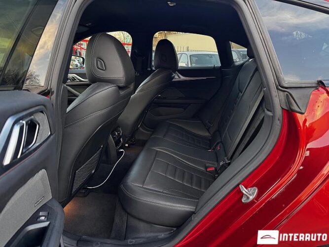 BMW M440i 36 interauto-car