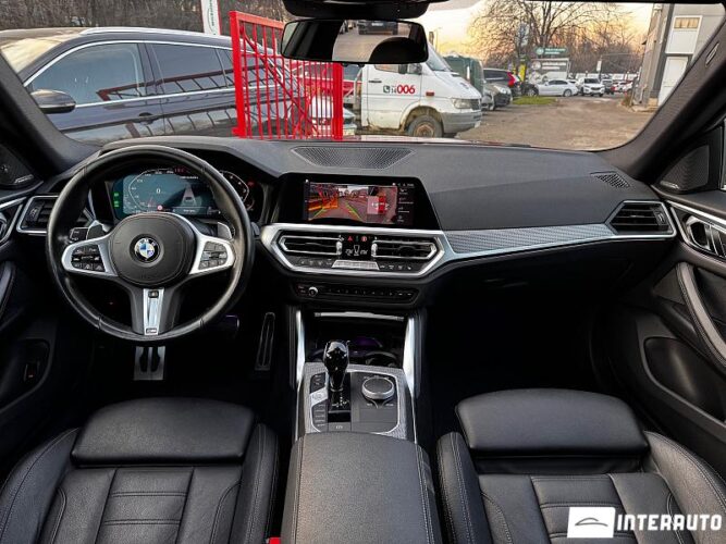 BMW M440i 38 interauto-car