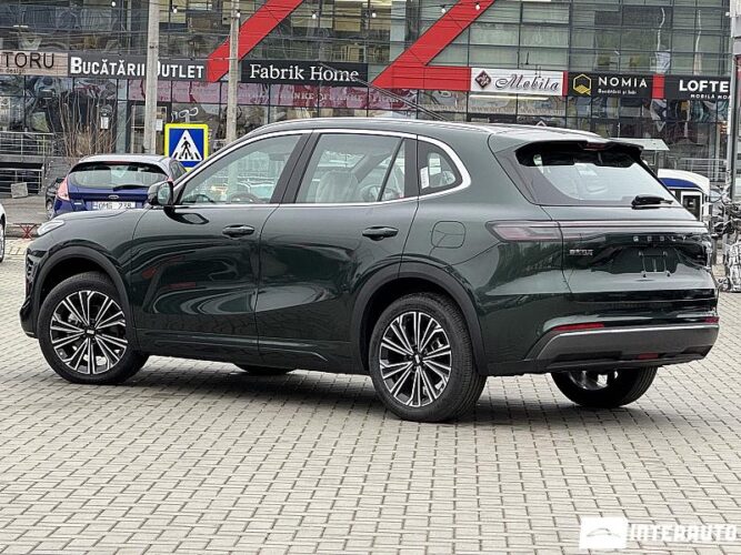 Geely Galaxy Starship 7 38 interauto-car