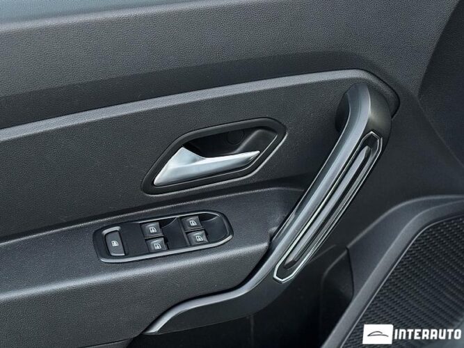 Dacia Duster 34 interauto-car