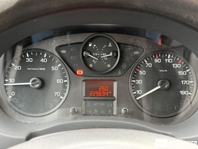 Peugeot Expert 30 interauto-car