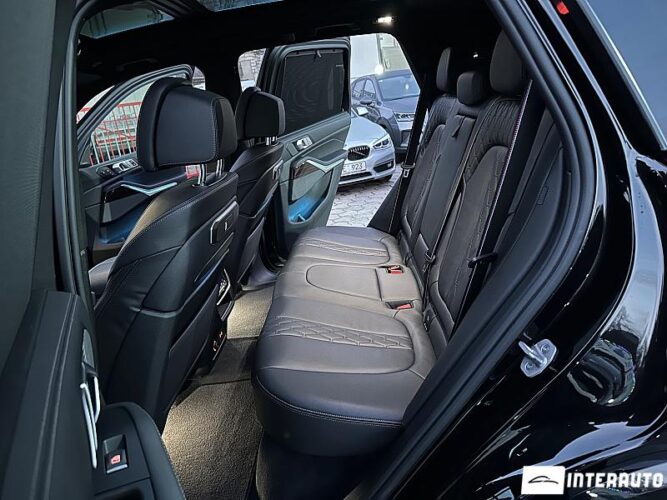BMW X5 5.0e 43 interauto-car