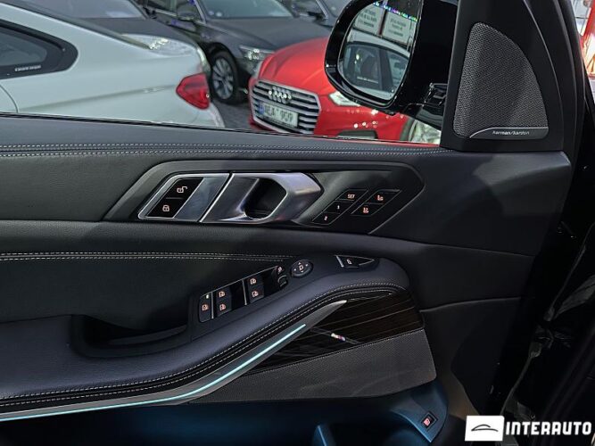 BMW X5 5.0e 56 interauto-car