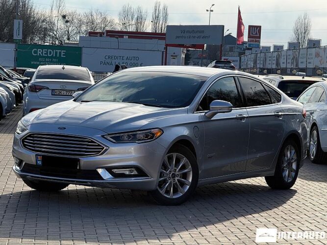 Ford Fusion 2017 doar la InterAuto