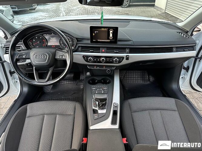 Audi A4 45 interauto-car