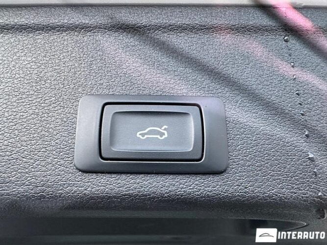 Audi A4 50 interauto-car