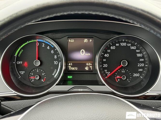 Volkswagen Passat GTE 43 interauto-car