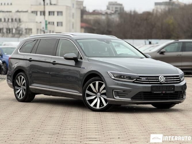 Volkswagen Passat GTE 35 interauto-car