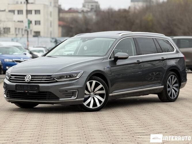 Volkswagen Passat GTE 32 interauto-car