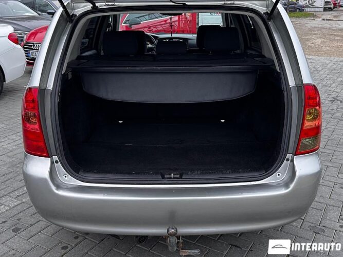 Toyota Corolla 47 interauto-car