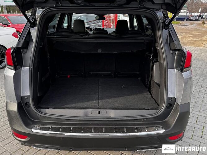 Peugeot 5008 47 interauto-car