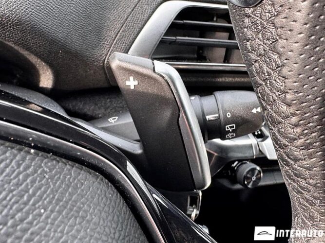 Peugeot 5008 41 interauto-car