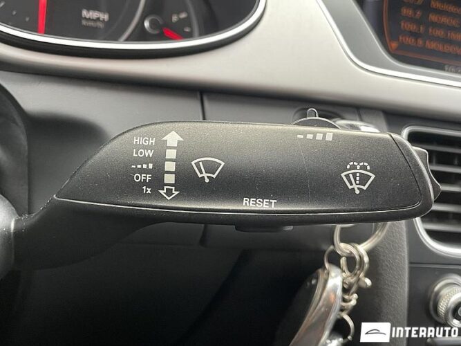 Audi A4 44 interauto-car