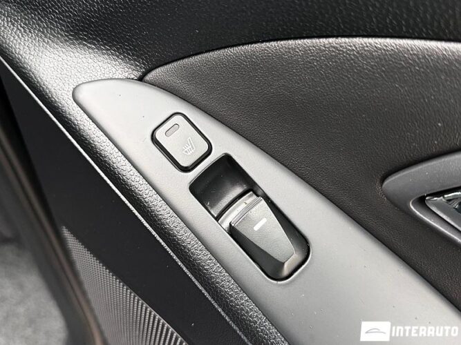 Hyundai ix35 45 interauto-car