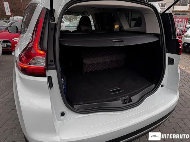 Renault Scenic 47 interauto-car