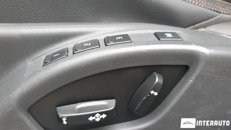 Volvo XC 60 53 interauto-car