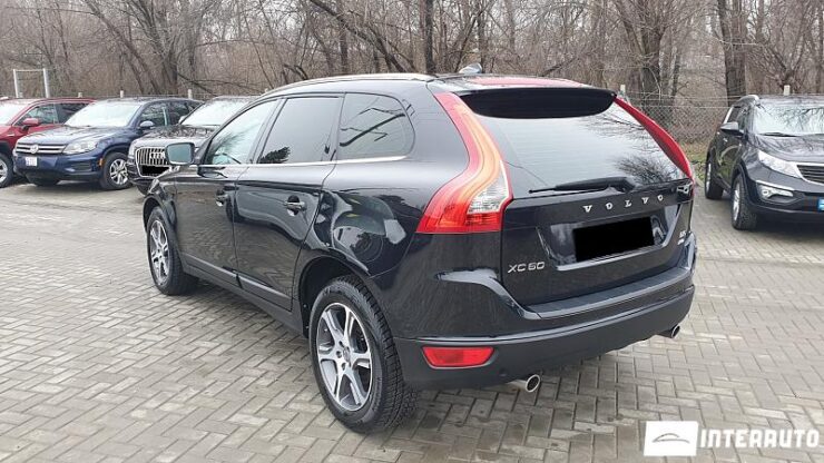 Volvo XC 60 38 interauto-car