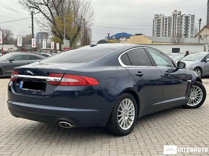 Jaguar XF 33 interauto-car