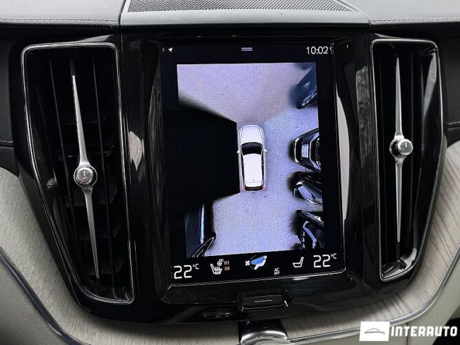 Volvo XC 60 51 interauto-car