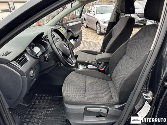 Skoda Octavia 35 interauto-car