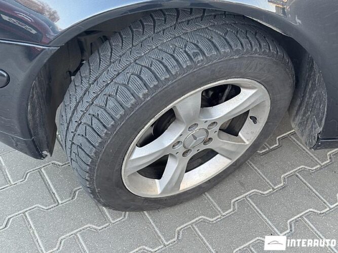 Mercedes C 200 46 interauto-car